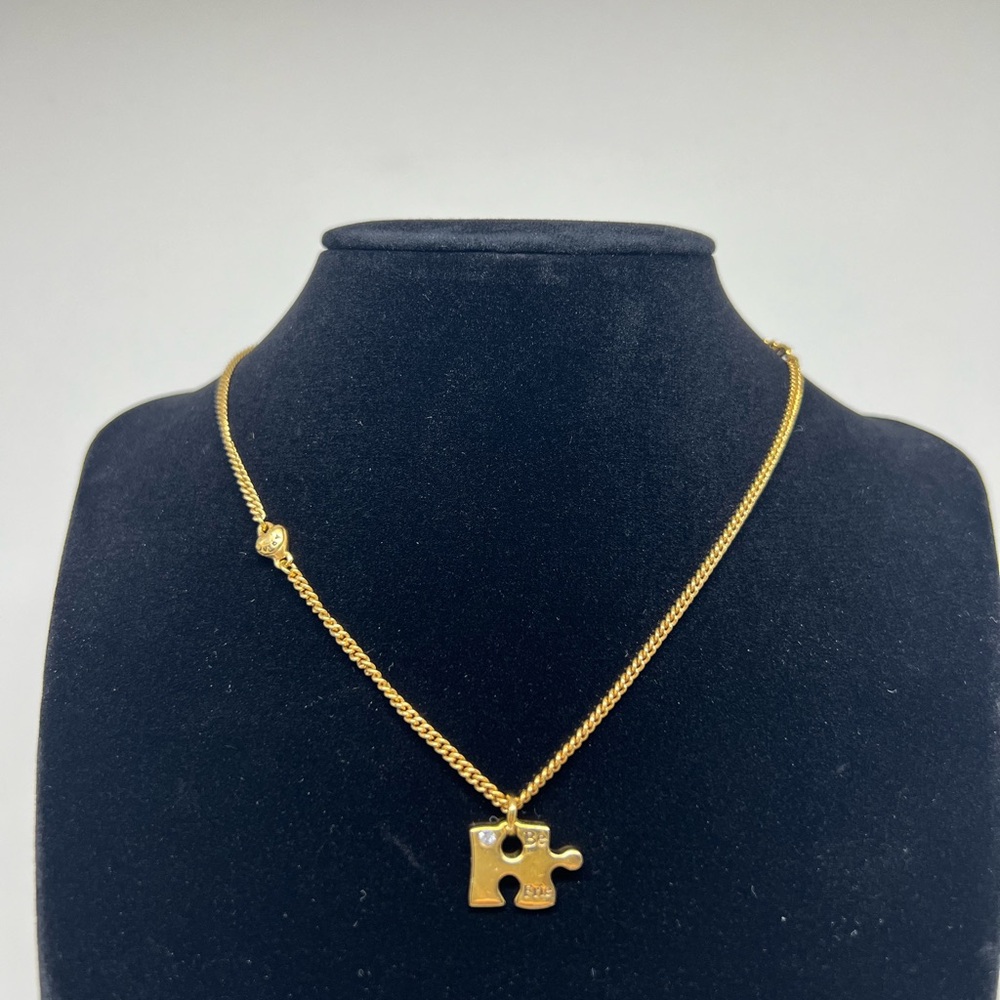 Juicy Couture Puzzle Piece Best Friends Necklace 1/2